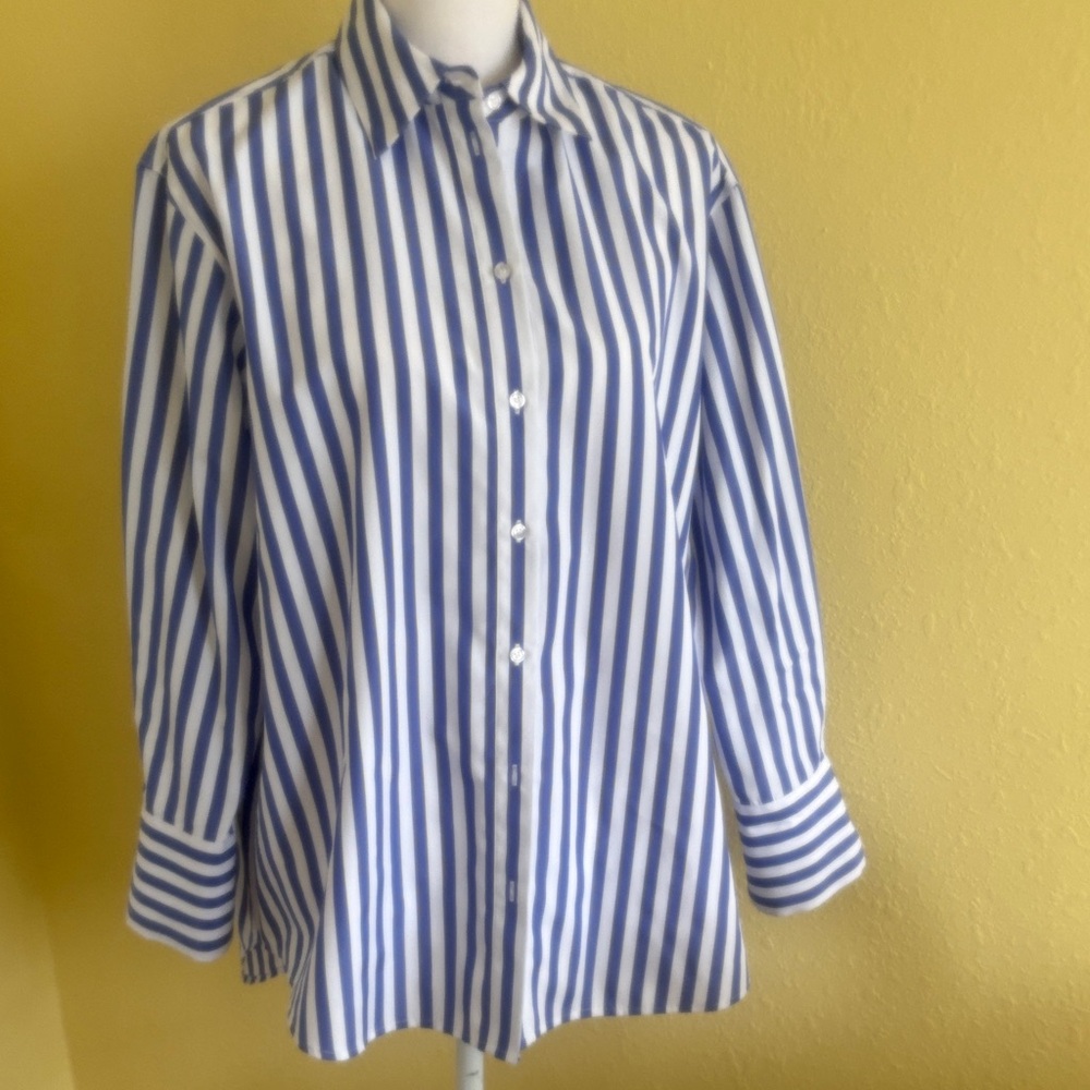 Gianni Bini Blue and White Striped Blouse